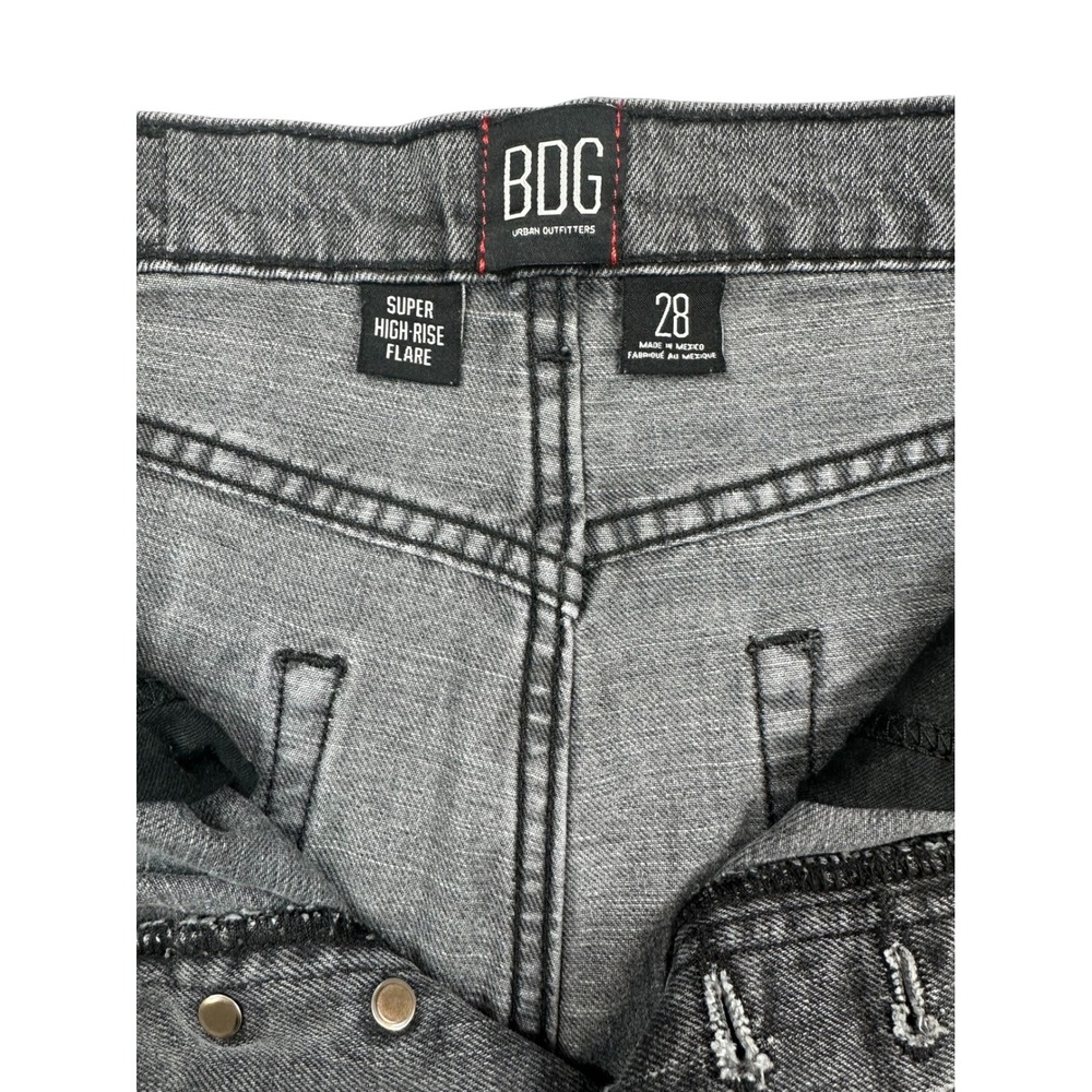 BDG Urban Outfitters Super High Rise Flare Jeans Washed Black Gray Sz 28 - Picture 4 of 11